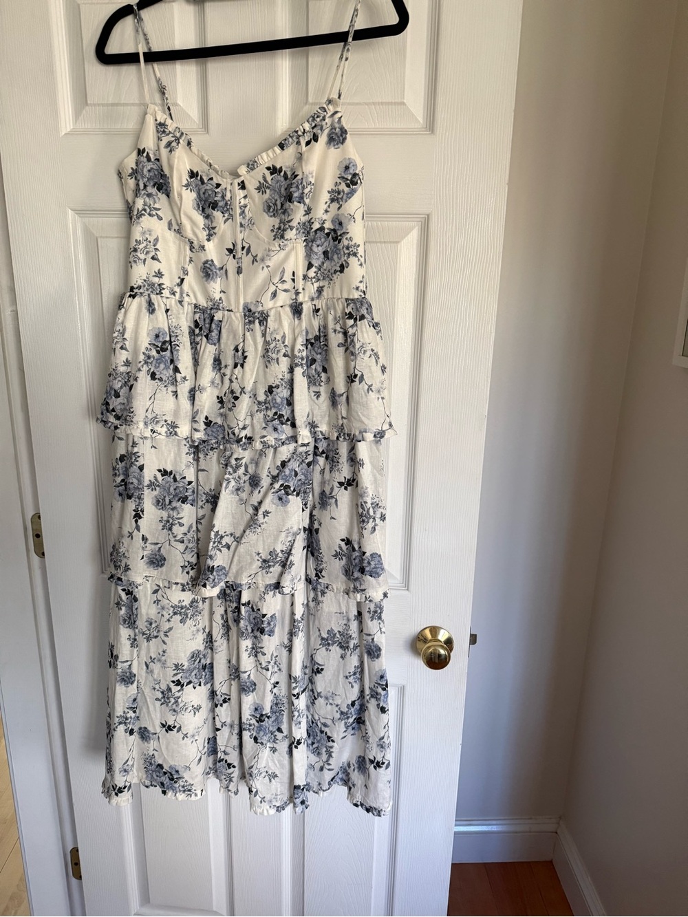 House of Harlow 1960 White and Blue Floral Tiered Maxi Dress